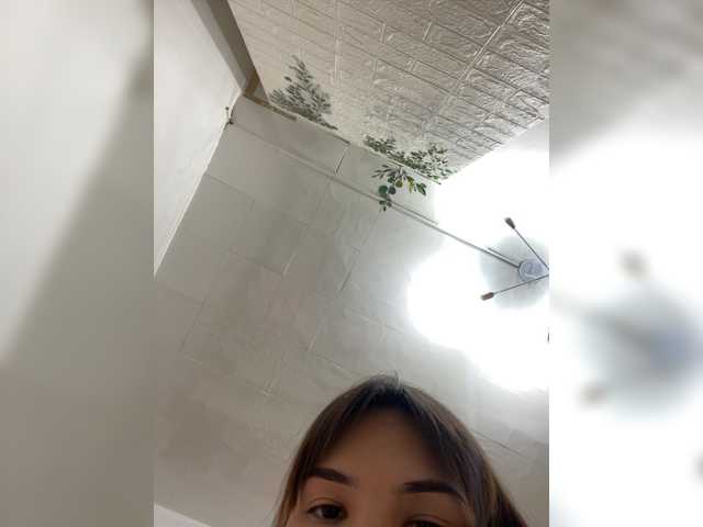 hi-bounty live cam on BongaCams