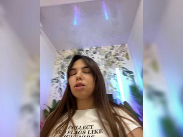 hi-bounty live cam on BongaCams