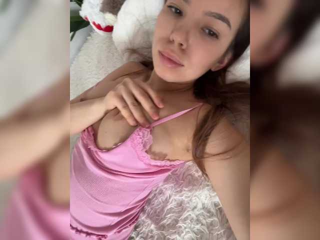 hi-bounty live cam on BongaCams
