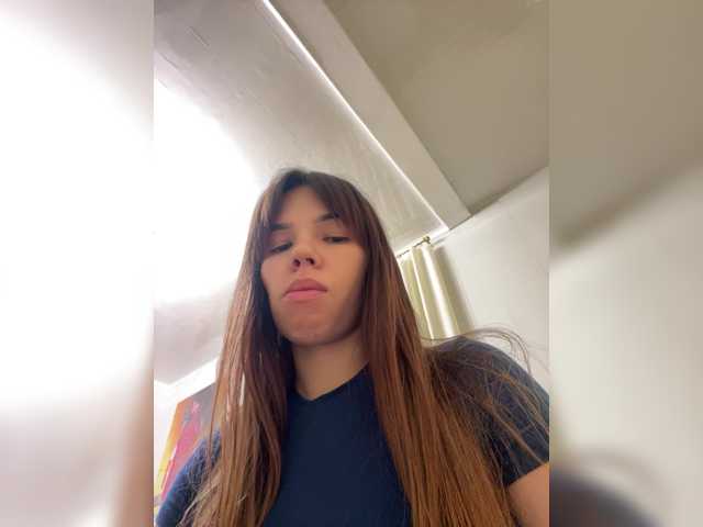 hi-bounty live cam on BongaCams