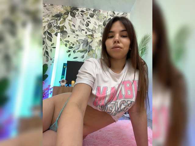 hi-bounty live cam on BongaCams