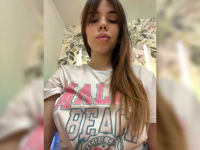 hi-bounty live cam on BongaCams