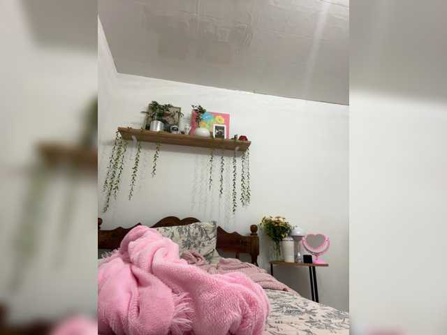 hi-bounty live cam on BongaCams