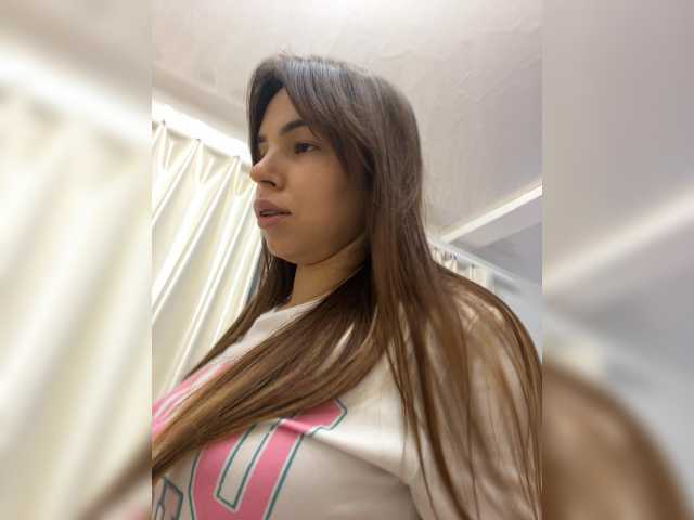 hi-bounty live cam on BongaCams