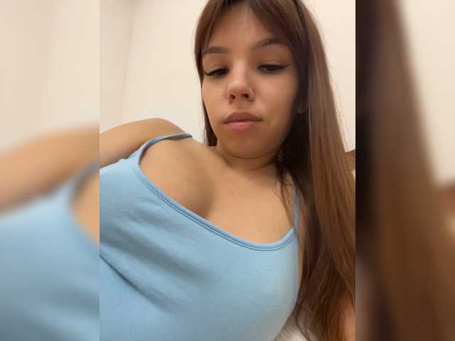 hi-bounty live cam on BongaCams