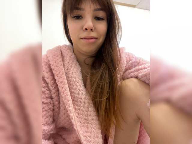 hi-bounty live cam on BongaCams