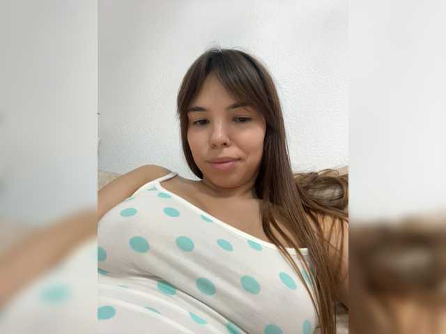 hi-bounty live cam on BongaCams