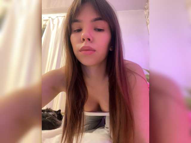 hi-bounty live cam on BongaCams