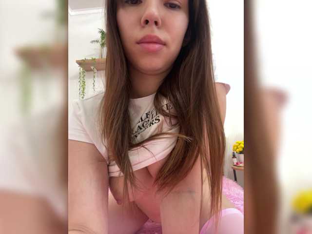 hi-bounty live cam on BongaCams