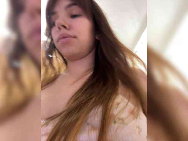 Kristina_Bounty webcam