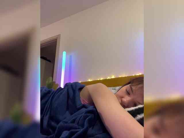 Kristina_Bounty webcam