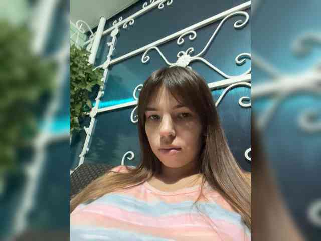 Kristina_B webcam