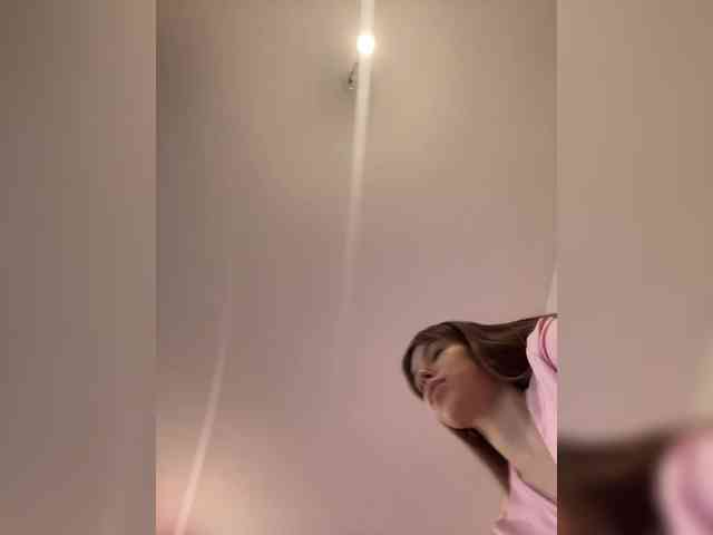 Kristina_Bounty webcam