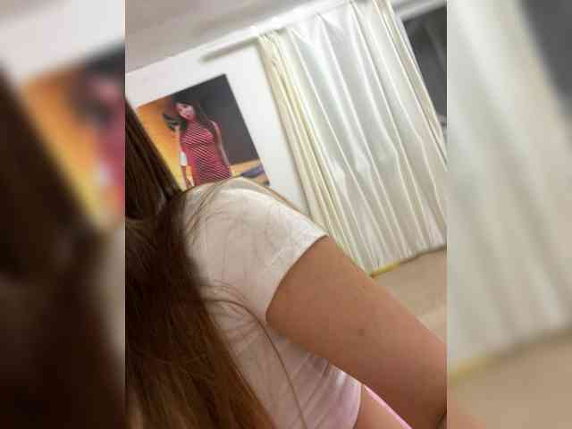 Kristina_B webcam