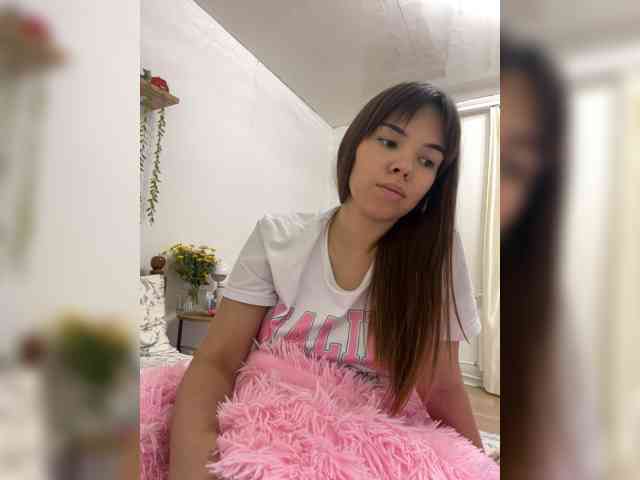 Dear_Kris webcam