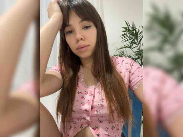 Kristina_Bounty webcam