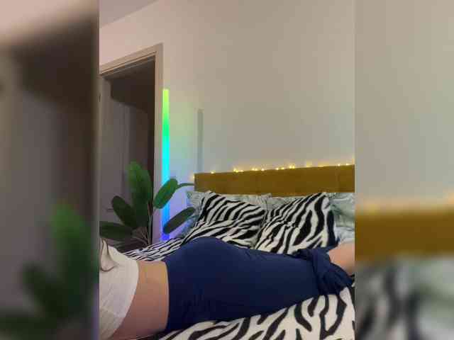 Kristina_Bounty webcam