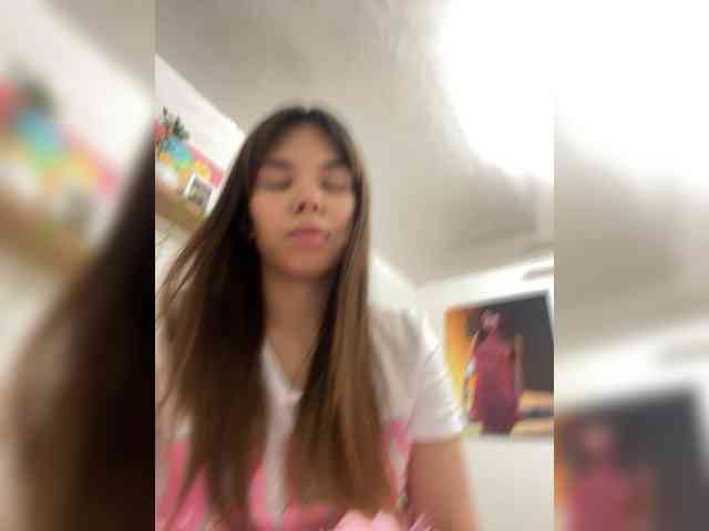 Dear_Kris webcam