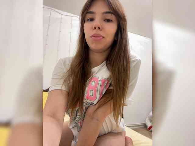 Kristina_B webcam