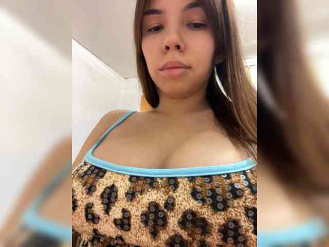 Kristina_B webcam