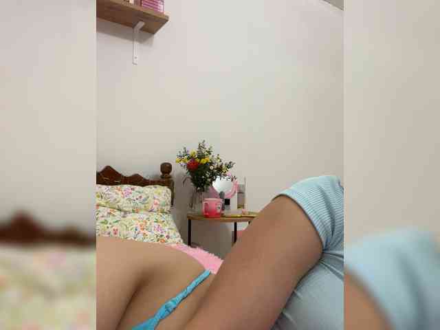 Dear_Kris webcam