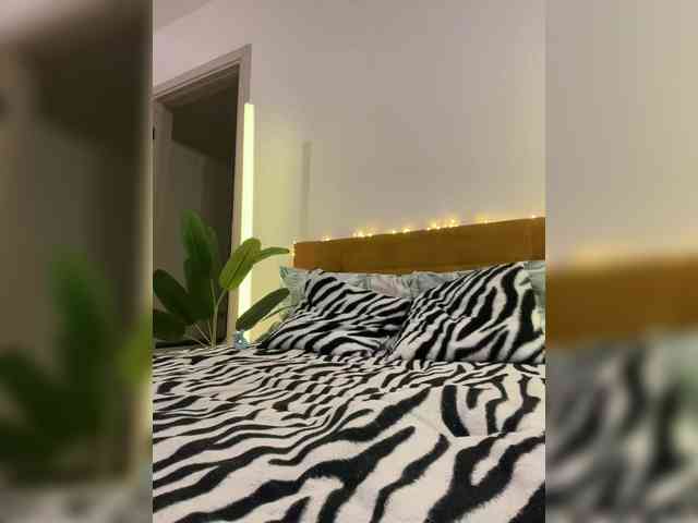 Kristina_Bounty webcam