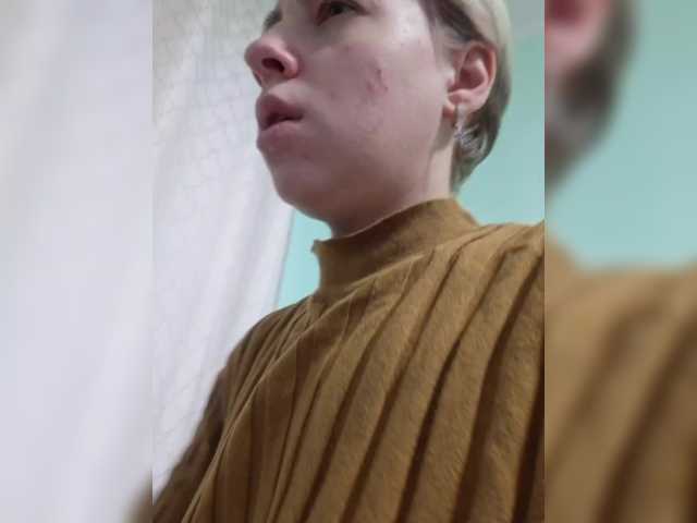 -kisulay- live cam on BongaCams