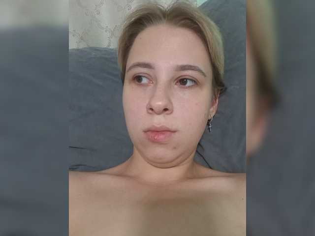 -kisulay- live cam on BongaCams