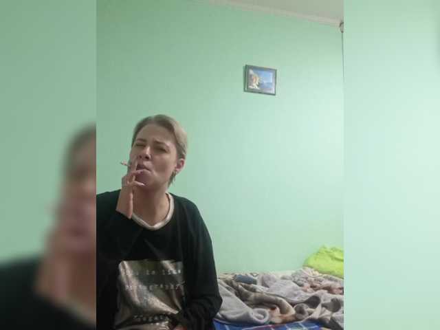 -kisulay- live cam on BongaCams