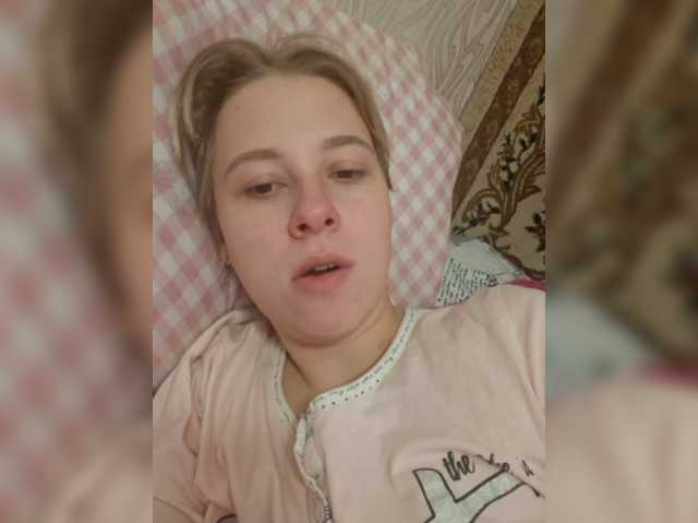 -kisulay- live cam on BongaCams