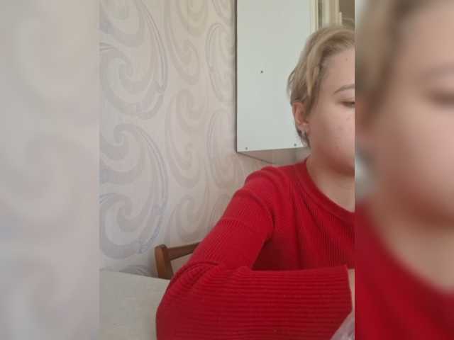 -kisulay- live cam on BongaCams