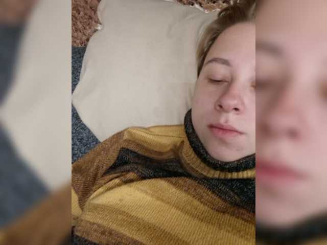 -kisulay- live cam on BongaCams
