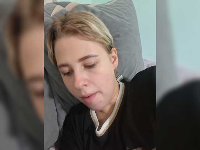 -kisulay- live cam on BongaCams
