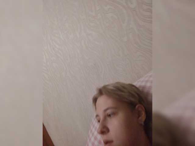 -kisulay- live cam on BongaCams