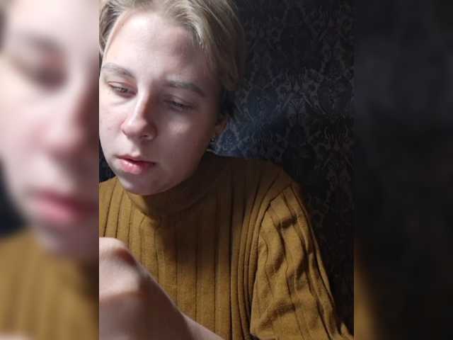 -kisulay- live cam on BongaCams