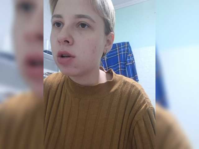 -kisulay- live cam on BongaCams