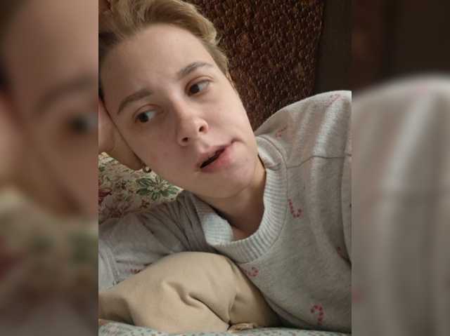 -kisulay- live cam on BongaCams
