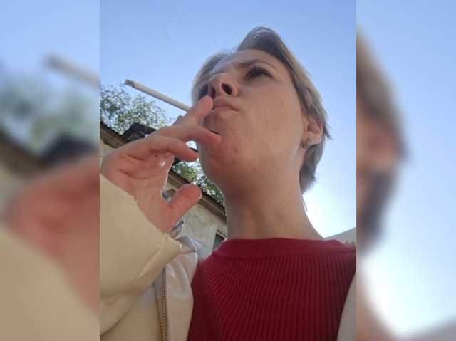 -kisulay- live cam on BongaCams