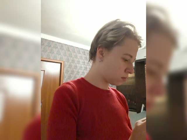 -kisulay- live cam on BongaCams