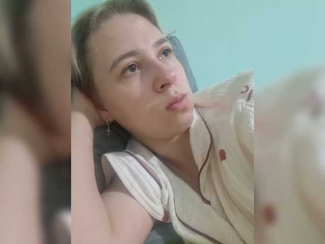 -kisulay- live cam on BongaCams