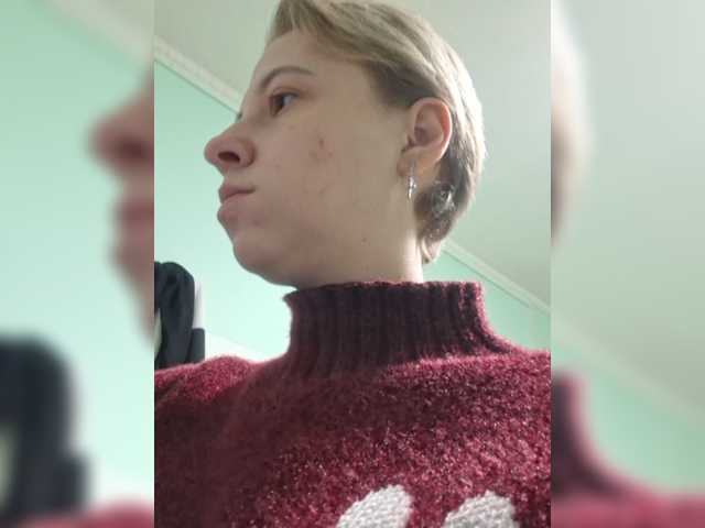 -kisulay- live cam on BongaCams