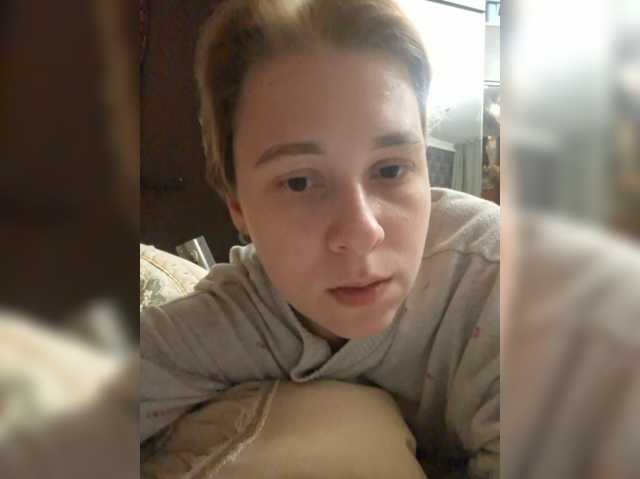 -kisulay- live cam on BongaCams