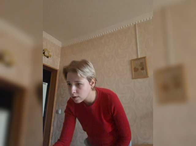 -kisulay- live cam on BongaCams