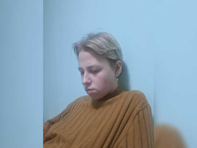 -kisulay- live cam on BongaCams