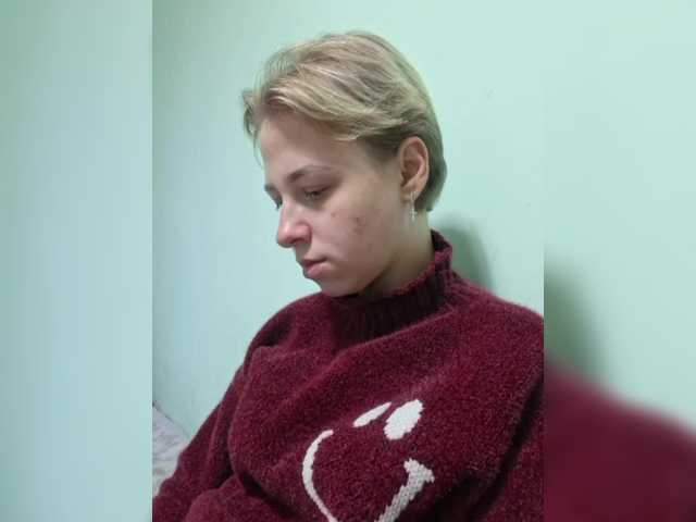 -kisulay- live cam on BongaCams