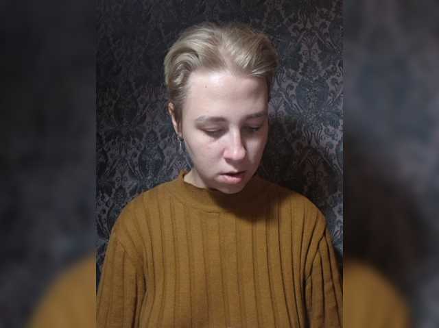 -kisulay- live cam on BongaCams