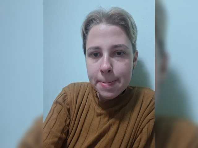 -kisulay- live cam on BongaCams