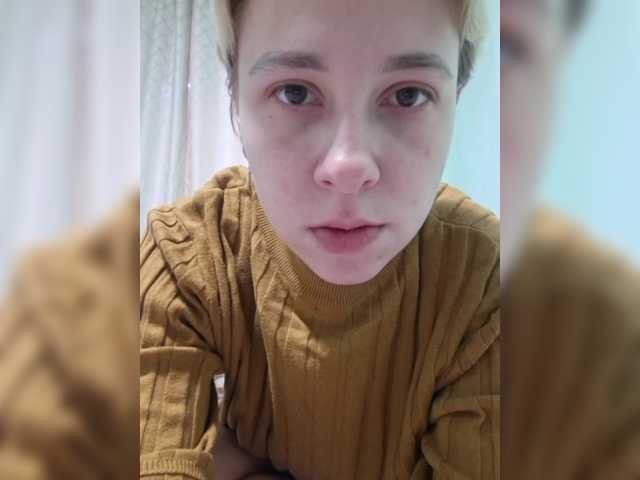 -kisulay- live cam on BongaCams