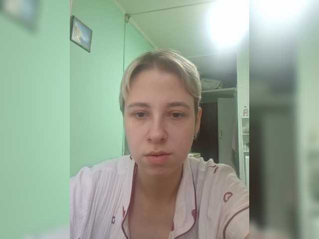 -kisulay- live cam on BongaCams