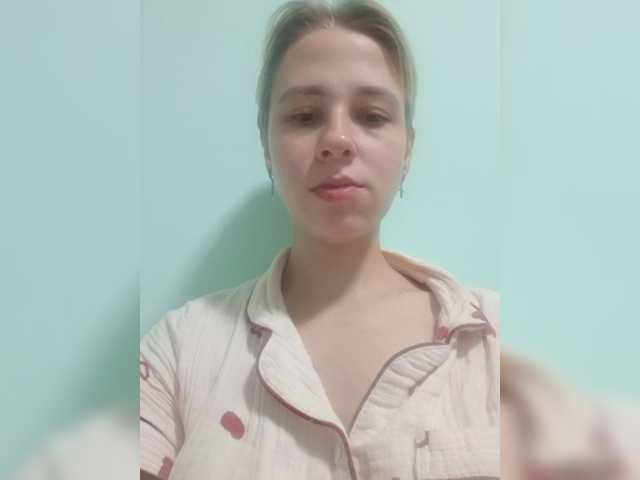 -kisulay- live cam on BongaCams